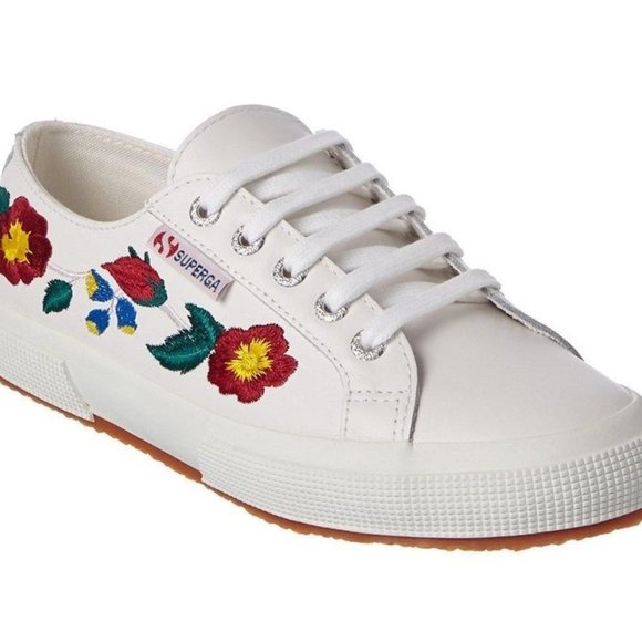 Superga Shoes - Superga women's 2750 leather sneakers.